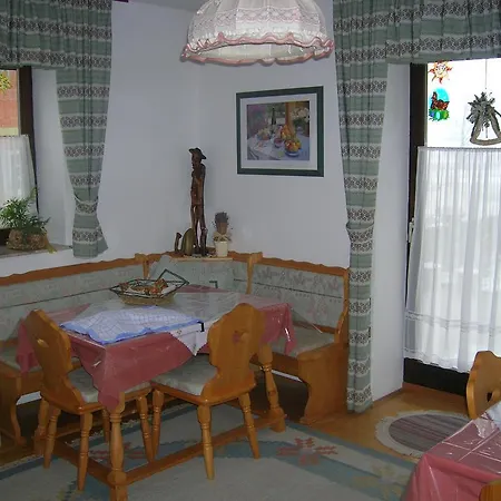 Homestay Gaestehaus Schleich Bad Radkersburg